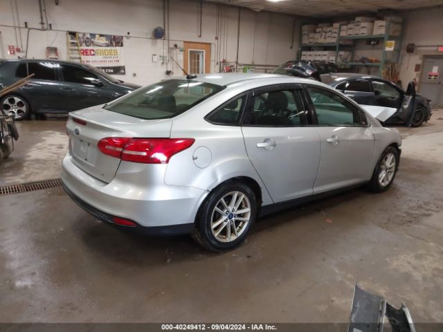 Photo 3 VIN: 1FADP3F22JL218194 - FORD FOCUS 