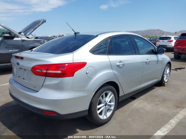 Photo 3 VIN: 1FADP3F22JL241197 - FORD FOCUS 