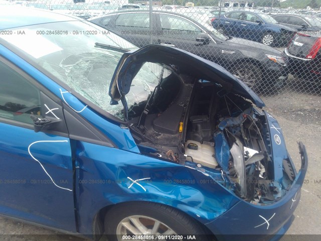 Photo 5 VIN: 1FADP3F22JL295776 - FORD FOCUS 