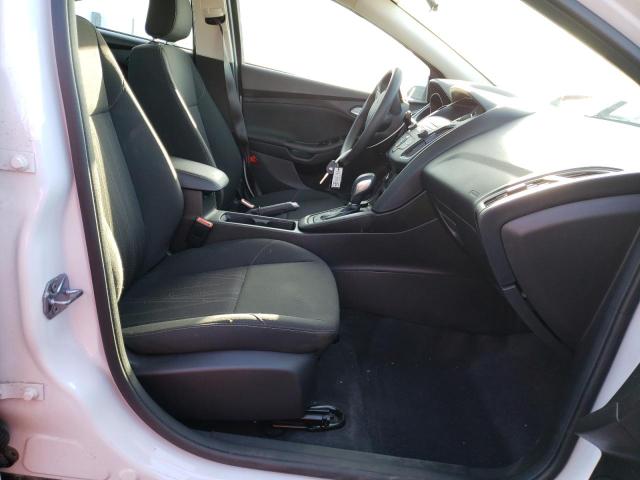 Photo 4 VIN: 1FADP3F22JL305013 - FORD FOCUS SE 