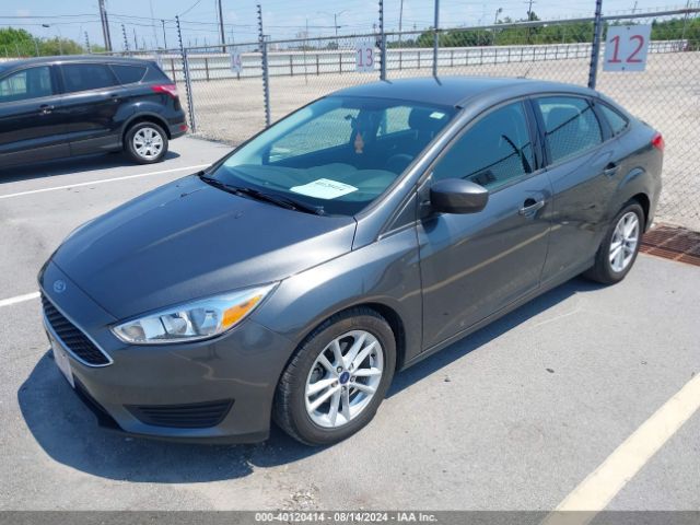 Photo 1 VIN: 1FADP3F22JL327951 - FORD FOCUS 