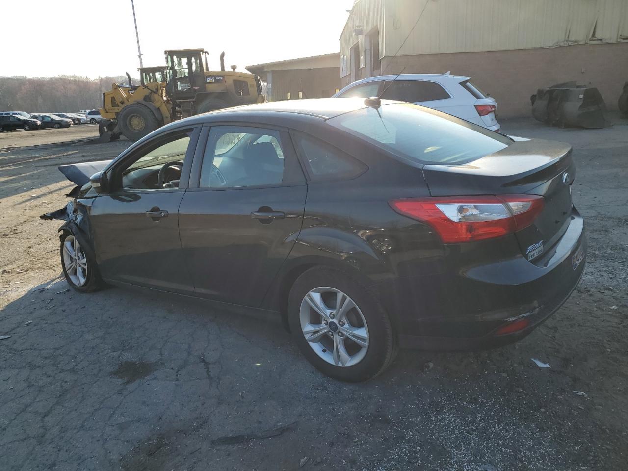 Photo 1 VIN: 1FADP3F23DL111031 - FORD FOCUS 