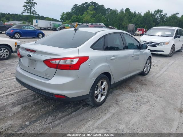 Photo 3 VIN: 1FADP3F23DL125141 - FORD FOCUS 