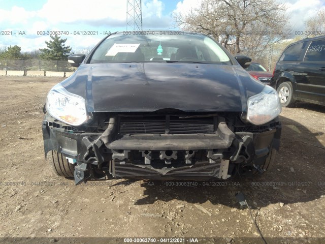 Photo 5 VIN: 1FADP3F23DL130856 - FORD FOCUS 