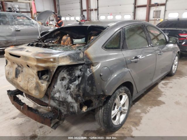 Photo 3 VIN: 1FADP3F23DL137550 - FORD FOCUS 