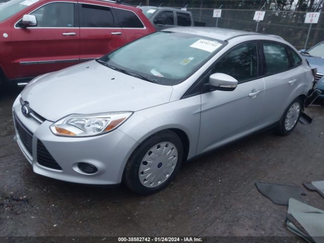 Photo 1 VIN: 1FADP3F23DL138648 - FORD FOCUS 