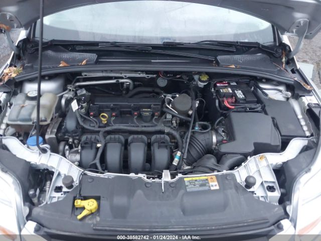 Photo 9 VIN: 1FADP3F23DL138648 - FORD FOCUS 