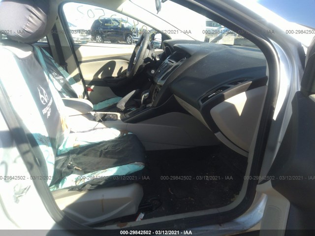 Photo 4 VIN: 1FADP3F23DL150010 - FORD FOCUS 