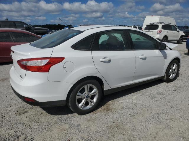 Photo 2 VIN: 1FADP3F23DL164974 - FORD FOCUS SE 