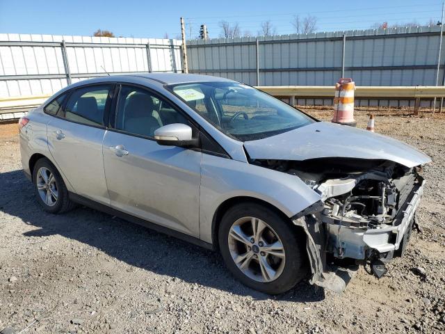 Photo 3 VIN: 1FADP3F23DL208133 - FORD FOCUS 