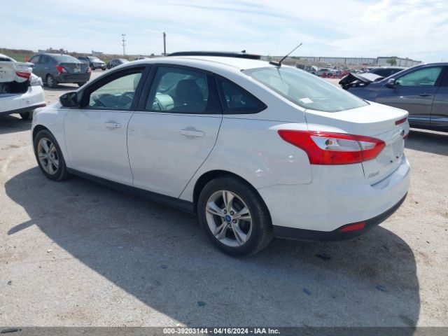 Photo 2 VIN: 1FADP3F23DL217186 - FORD FOCUS 