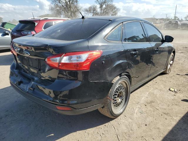 Photo 2 VIN: 1FADP3F23DL230066 - FORD FOCUS SE 