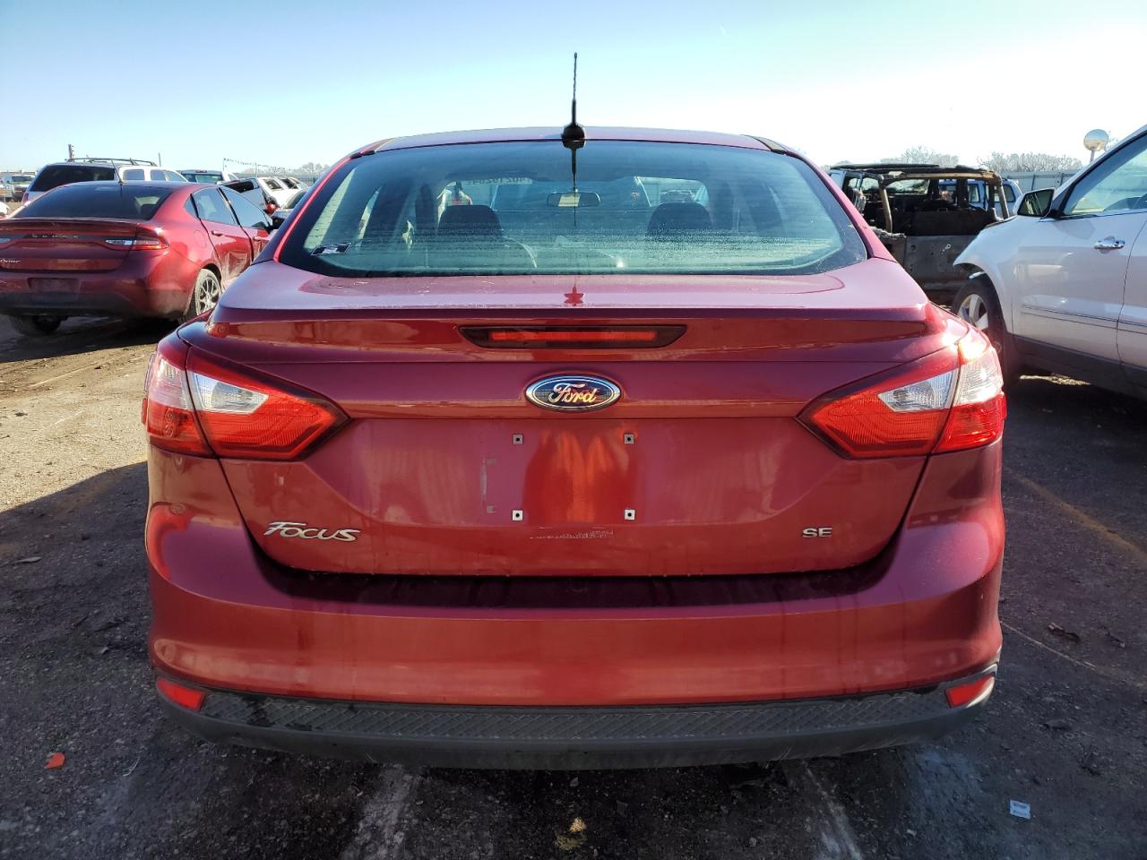 Photo 5 VIN: 1FADP3F23DL264203 - FORD FOCUS 