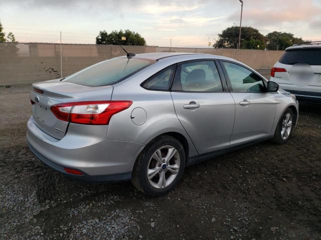 Photo 2 VIN: 1FADP3F23DL308202 - FORD FOCUS 