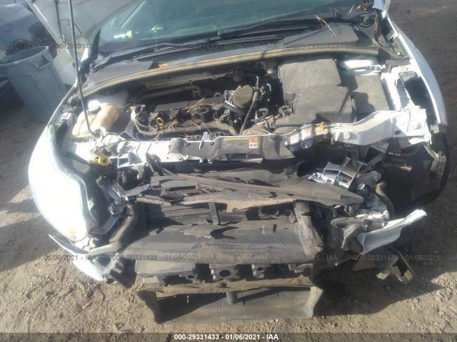 Photo 9 VIN: 1FADP3F23DL311892 - FORD FOCUS 