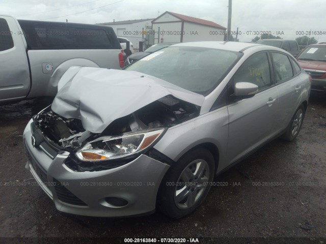 Photo 1 VIN: 1FADP3F23DL327672 - FORD FOCUS 