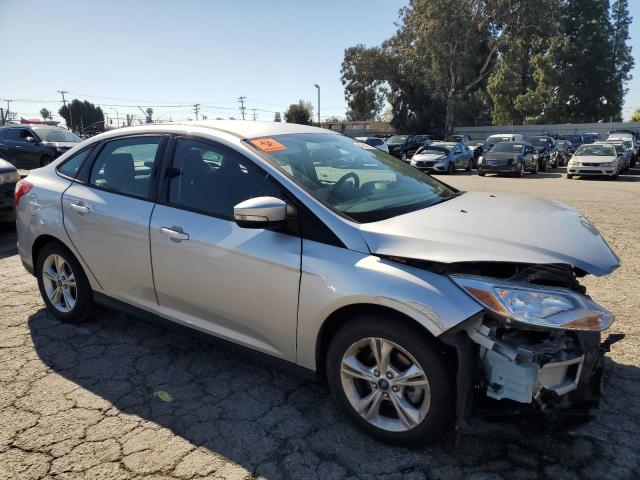 Photo 3 VIN: 1FADP3F23DL352927 - FORD FOCUS 