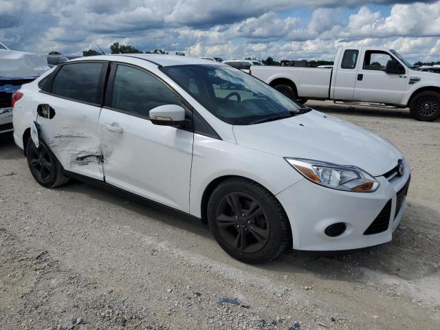 Photo 3 VIN: 1FADP3F23DL360798 - FORD FOCUS SE 