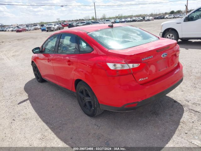 Photo 2 VIN: 1FADP3F23DL372904 - FORD FOCUS 