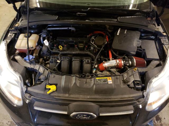 Photo 6 VIN: 1FADP3F23DL373650 - FORD FOCUS 