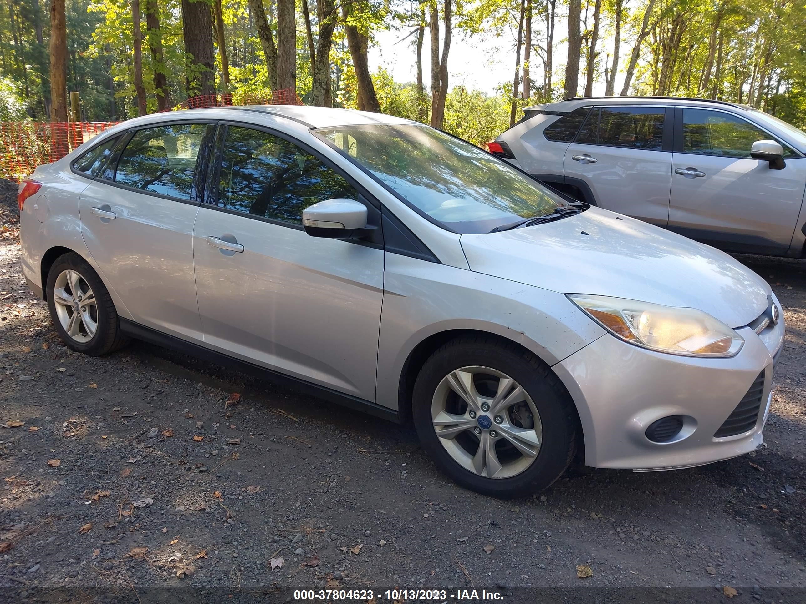 Photo 0 VIN: 1FADP3F23DL375222 - FORD FOCUS 