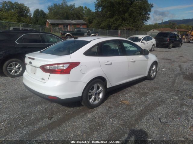 Photo 3 VIN: 1FADP3F23DL375558 - FORD FOCUS 