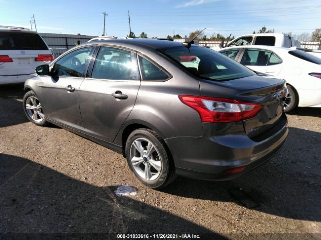 Photo 2 VIN: 1FADP3F23DL376662 - FORD FOCUS 