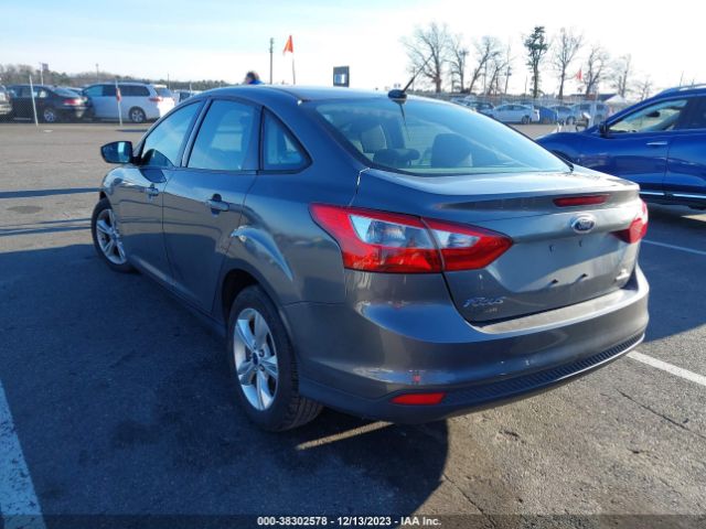 Photo 2 VIN: 1FADP3F23DL380744 - FORD FOCUS 