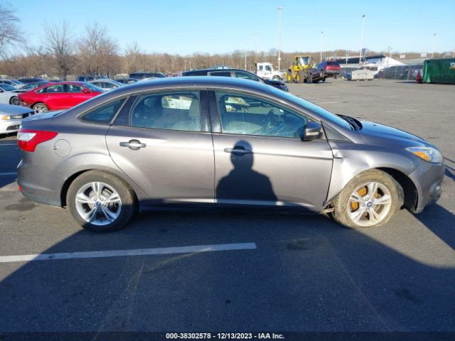 Photo 5 VIN: 1FADP3F23DL380744 - FORD FOCUS 