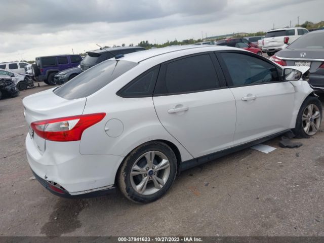 Photo 3 VIN: 1FADP3F23EL103934 - FORD FOCUS 