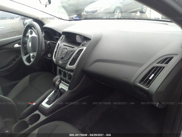 Photo 4 VIN: 1FADP3F23EL130342 - FORD FOCUS 