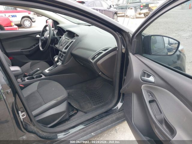 Photo 4 VIN: 1FADP3F23EL147898 - FORD FOCUS 