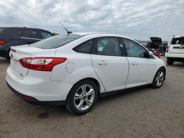 Photo 2 VIN: 1FADP3F23EL177693 - FORD FOCUS 