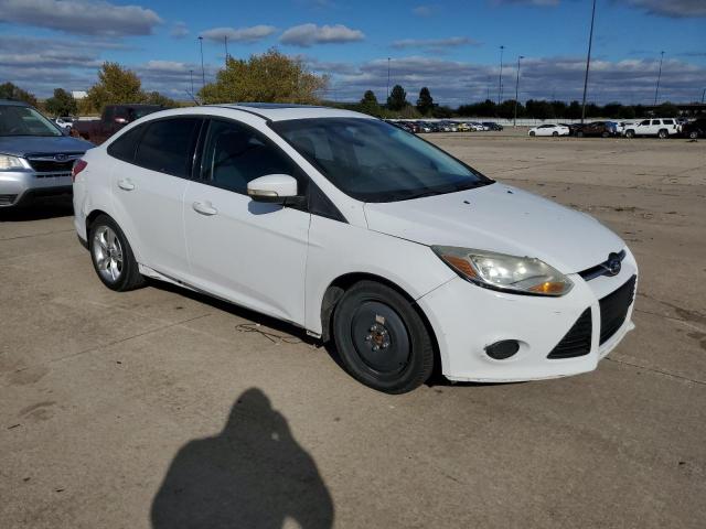 Photo 3 VIN: 1FADP3F23EL186586 - FORD FOCUS SE 