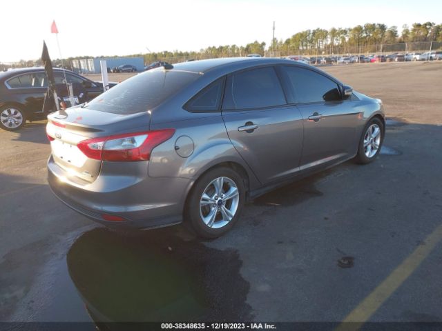 Photo 3 VIN: 1FADP3F23EL203855 - FORD FOCUS 