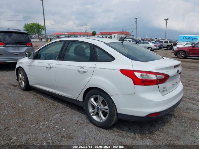 Photo 2 VIN: 1FADP3F23EL242218 - FORD FOCUS 