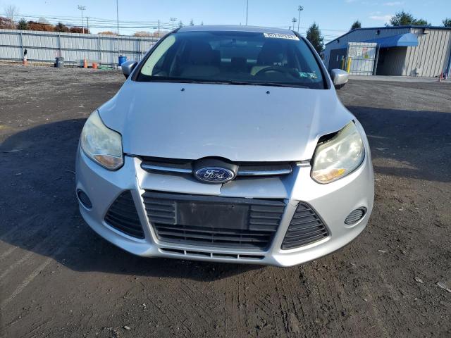 Photo 4 VIN: 1FADP3F23EL269130 - FORD FOCUS SE 