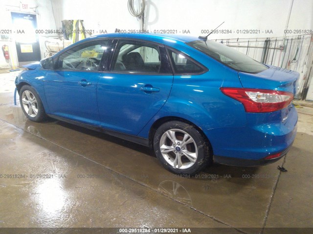 Photo 2 VIN: 1FADP3F23EL286106 - FORD FOCUS 