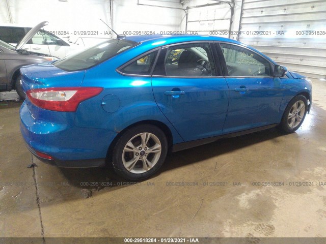 Photo 3 VIN: 1FADP3F23EL286106 - FORD FOCUS 