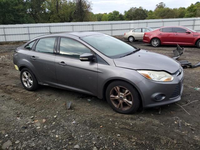 Photo 3 VIN: 1FADP3F23EL313420 - FORD FOCUS SE 