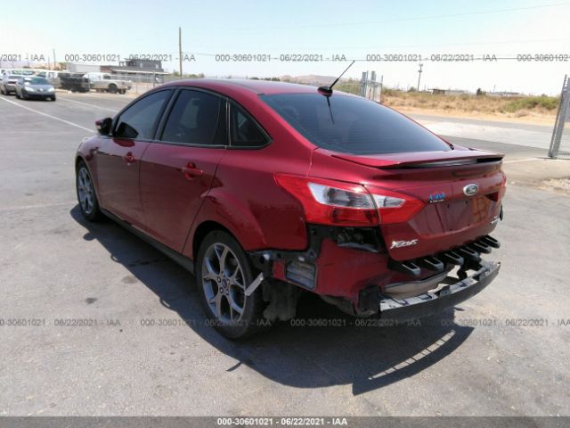 Photo 2 VIN: 1FADP3F23EL317211 - FORD FOCUS 