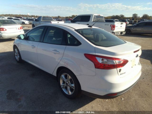 Photo 2 VIN: 1FADP3F23EL327947 - FORD FOCUS 