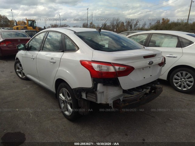 Photo 2 VIN: 1FADP3F23EL336342 - FORD FOCUS 