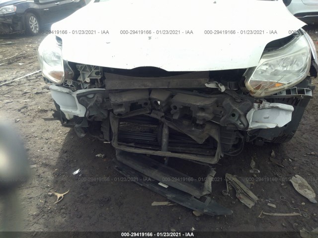 Photo 5 VIN: 1FADP3F23EL371432 - FORD FOCUS 