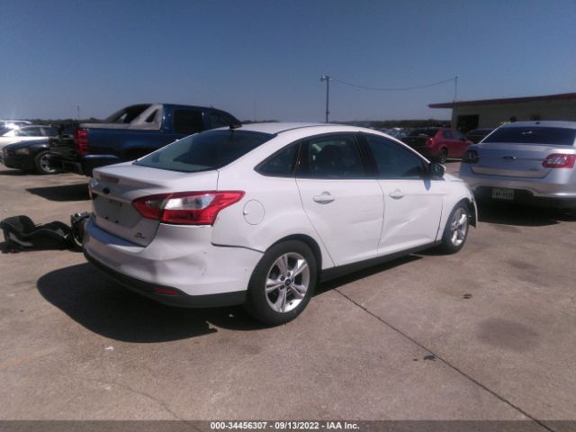 Photo 3 VIN: 1FADP3F23EL403165 - FORD FOCUS 