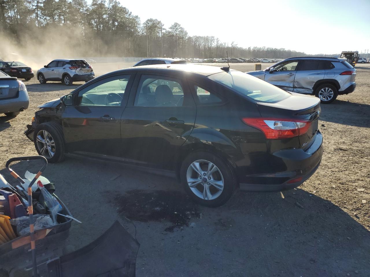 Photo 1 VIN: 1FADP3F23EL414800 - FORD FOCUS 