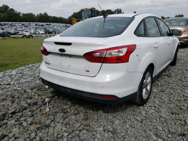 Photo 3 VIN: 1FADP3F23EL446310 - FORD FOCUS SE 