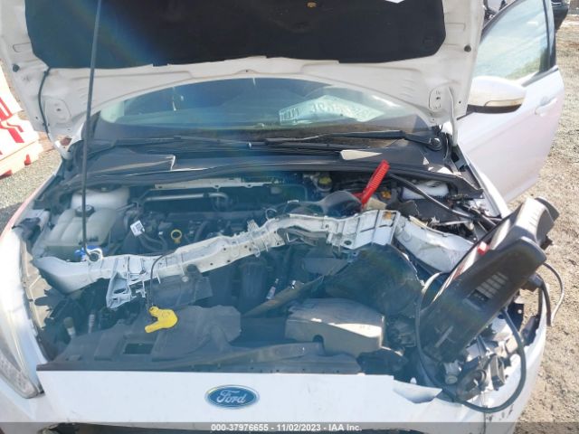 Photo 9 VIN: 1FADP3F23FL307912 - FORD FOCUS 