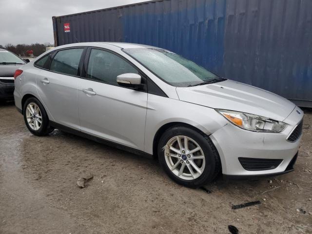 Photo 3 VIN: 1FADP3F23FL339694 - FORD FOCUS SE 