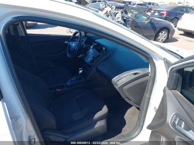 Photo 4 VIN: 1FADP3F23FL343325 - FORD FOCUS 